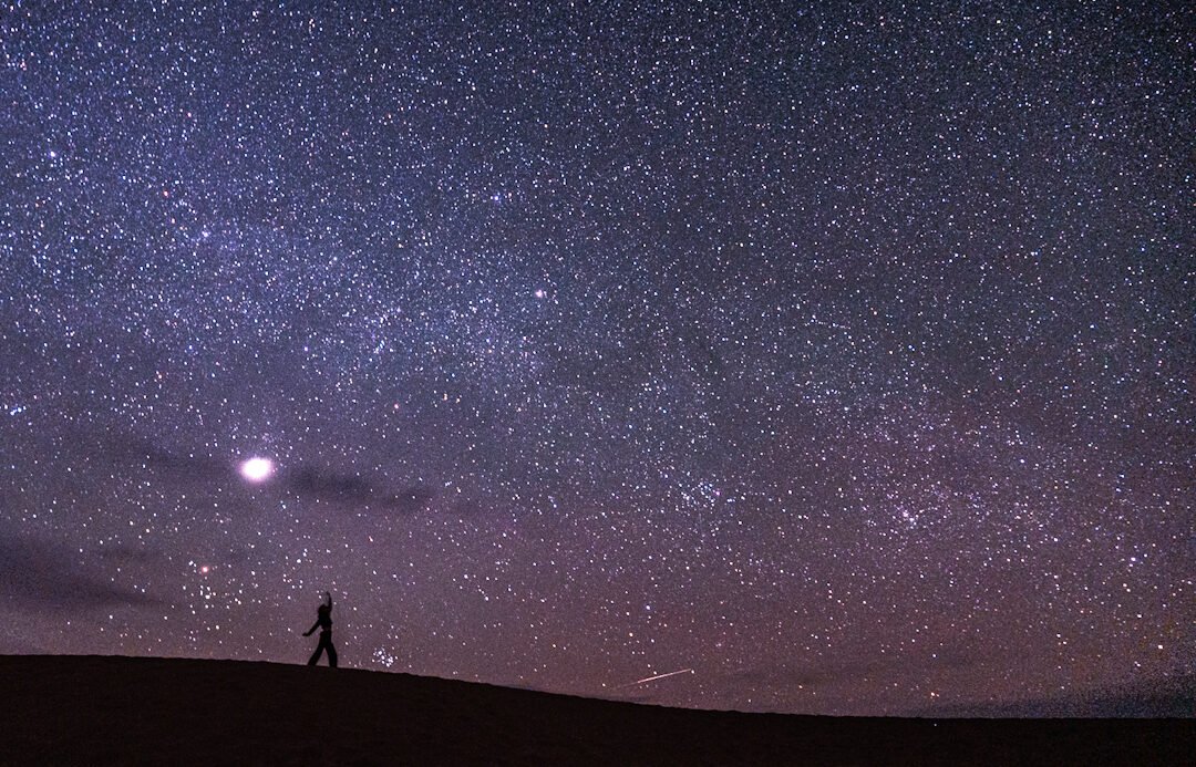 Astrophotography by Eyes of Chelsea of the Death Valley NP night sky at Mesquite Flat Sand Dunes