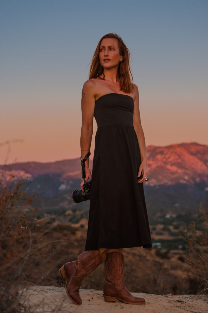 Calabasas Sunset in Los Angeles Photographer in Calabasas mountains during sunset